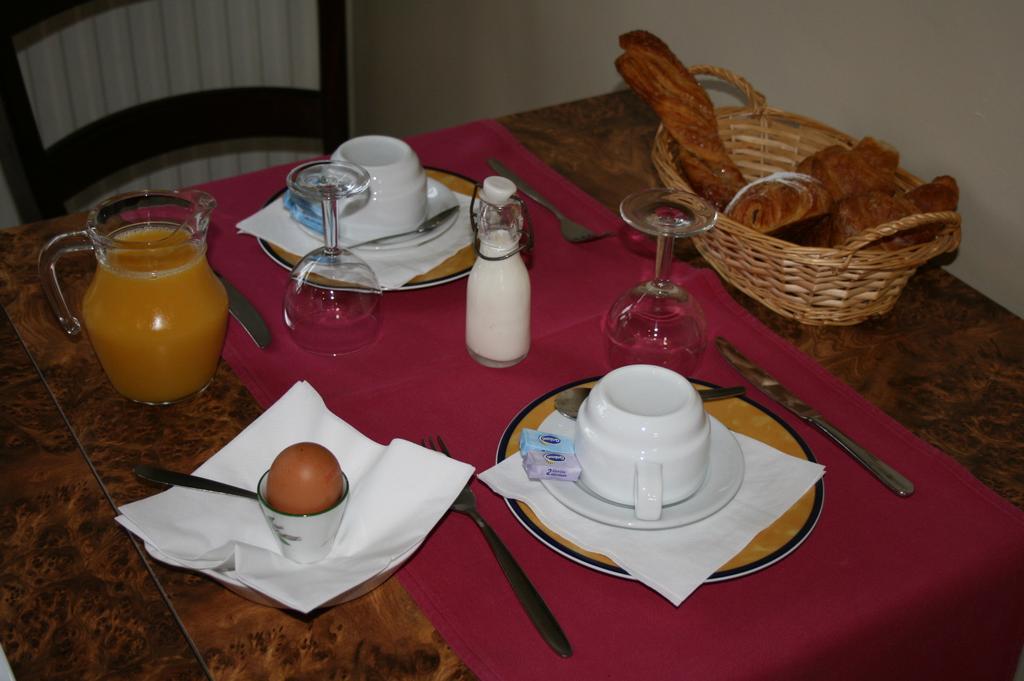 B&B Aux Anges Profondeville Bagian luar foto